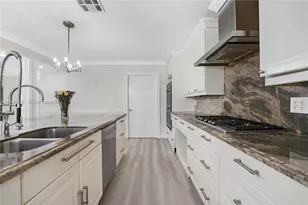 215 Entrada Dr, Hollywood, FL 33021 - Photo 13