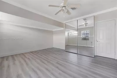 215 Entrada Dr #1, Hollywood, FL 33021 - Photo 23