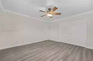 215 Entrada Dr, Hollywood, FL 33021 - Photo 29