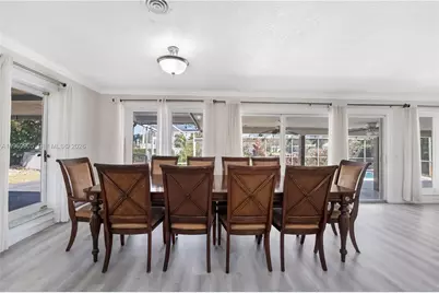 215 Entrada Dr #1, Hollywood, FL 33021 - Photo 17