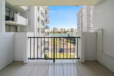 2750 NE 183rd St #401, Aventura, FL 33160 - Photo 19