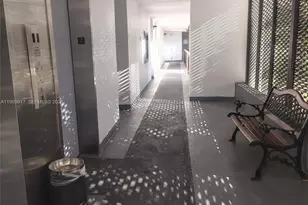 20400 W Country Club Dr, Aventura, FL 33180 - Photo 39