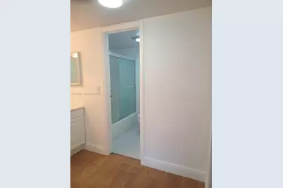 20400 W Country Club Dr #209, Aventura, FL 33180 - Photo 11