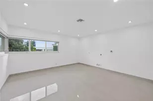 1101 S Shore Dr, Miami Beach, FL 33141 - Photo 27