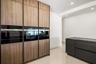 1101 S Shore Dr, Miami Beach, FL 33141 - Photo 15