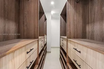 1101 S Shore Dr #0, Miami Beach, FL 33141 - Photo 27