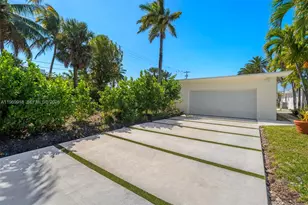 1101 S Shore Dr, Miami Beach, FL 33141 - Photo 17