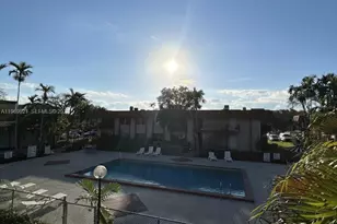 10511 SW 108th Ave, Miami, FL 33176 - Photo 7