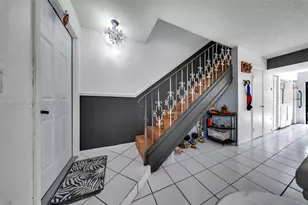 1923 SW 107th Ave, Miami, FL 33165 - Photo 7