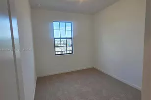 1114 SW 9th Ave, Florida City, FL 33034 - Photo 43