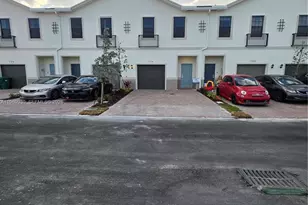 1114 SW 9th Ave, Florida City, FL 33034 - Photo 19