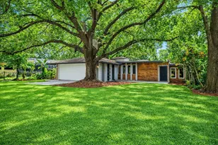 2234 Phillippi St, Sarasota, FL 34231 - Photo 1