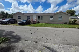 19800 SW 180th Ave, Miami, FL 33187 - Photo 21