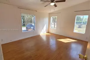 19800 SW 180th Ave, Miami, FL 33187 - Photo 25