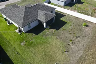 2507 NW 8th Pl, Other City - In The State Of Florida, FL 33993 - Photo 3