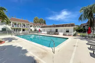 704 SE 2nd Ave, Deerfield Beach, FL 33441 - Photo 11