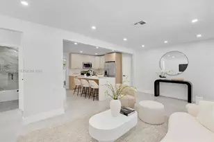 560 NE 110th Terrace, Miami, FL 33161 - Photo 9