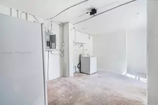 1523 NW 38th St, Miami, FL 33142 - Photo 13