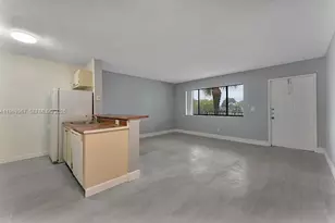 1430 W Meadows Cir W, Boynton Beach, FL 33436 - Photo 7