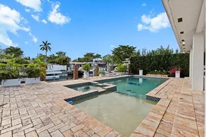 12930 Oleander Rd, North Miami, FL 33181 - Photo 27