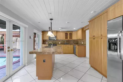 7941 SW 18th Ter, Miami, FL 33155 - Photo 9