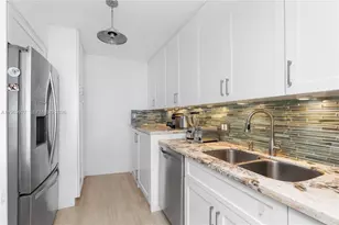 2101 S Ocean Dr, Hollywood, FL 33019 - Photo 23