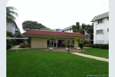 15205 NE 6th Ave #D212, Miami, FL 33162 - Photo 17