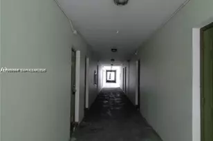 15205 NE 6th Ave, Miami, FL 33162 - Photo 15