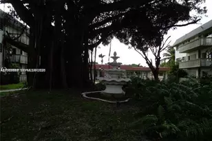 15205 NE 6th Ave, Miami, FL 33162 - Photo 19