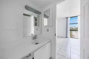 2350 NE 135th St, North Miami, FL 33181 - Photo 21