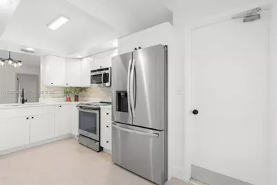 1545 SW 23rd Ter, Deerfield Beach, FL 33442 - Photo 11