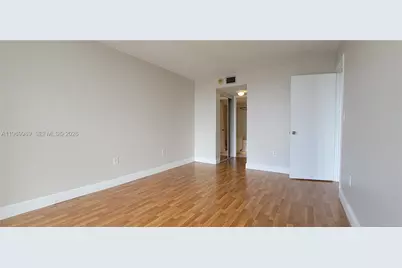 1300 NE Miami Gardens Dr #819E, Miami, FL 33179 - Photo 17