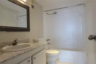 1300 NE Miami Gardens Dr, Miami, FL 33179 - Photo 19
