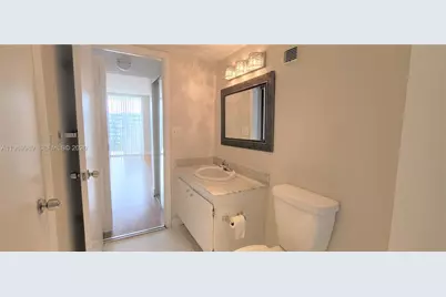 1300 NE Miami Gardens Dr #819E, Miami, FL 33179 - Photo 21
