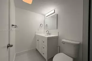 301 SE 3rd St, Dania Beach, FL 33004 - Photo 3