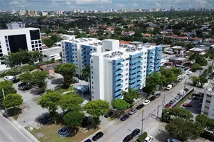 5050 NW 7th St, Miami, FL 33126 - Photo 27