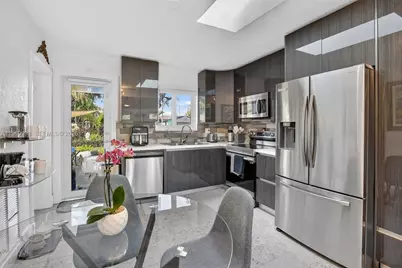 2245 Johnson St, Hollywood, FL 33020 - Photo 15