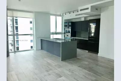 1080 Brickell Ave #3009, Miami, FL 33131 - Photo 7