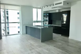 1080 Brickell Ave, Miami, FL 33131 - Photo 7