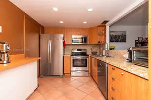 1020 Meridian Ave, Miami Beach, FL 33139 - Photo 1