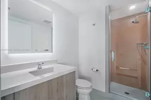 1331 Brickell Bay Dr, Miami, FL 33131 - Photo 27