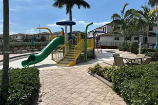 10371 West 33rd Ct, Hialeah, FL 33018 - Photo 17