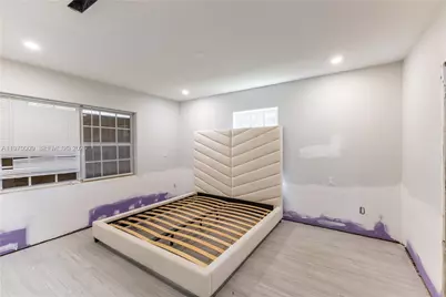 4555 Alton Rd, Miami Beach, FL 33140 - Photo 15