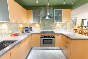 1623 Collins Ave, Miami Beach, FL 33139 - Photo 13