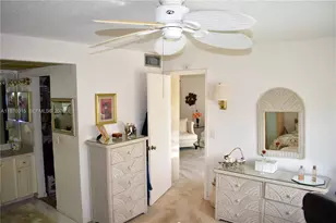 9681 Sunrise Lakes Blvd, Sunrise, FL 33322 - Photo 13