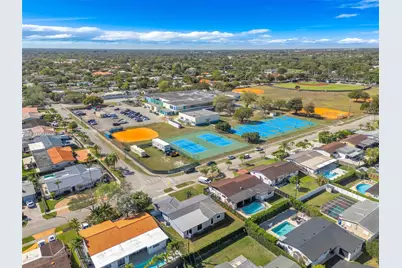 9381 SW 62nd St, Miami, FL 33173 - Photo 45