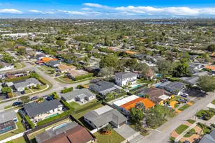 9381 SW 62nd St, Miami, FL 33173 - Photo 39