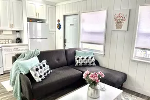 1218 N 24th Ave, Hollywood, FL 33020 - Photo 25