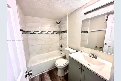 95 NE 41st St #L165, Oakland Park, FL 33334 - Photo 23