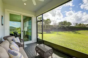 548 SE Plumeria Dr, Port Saint Lucie, FL 34984 - Photo 31